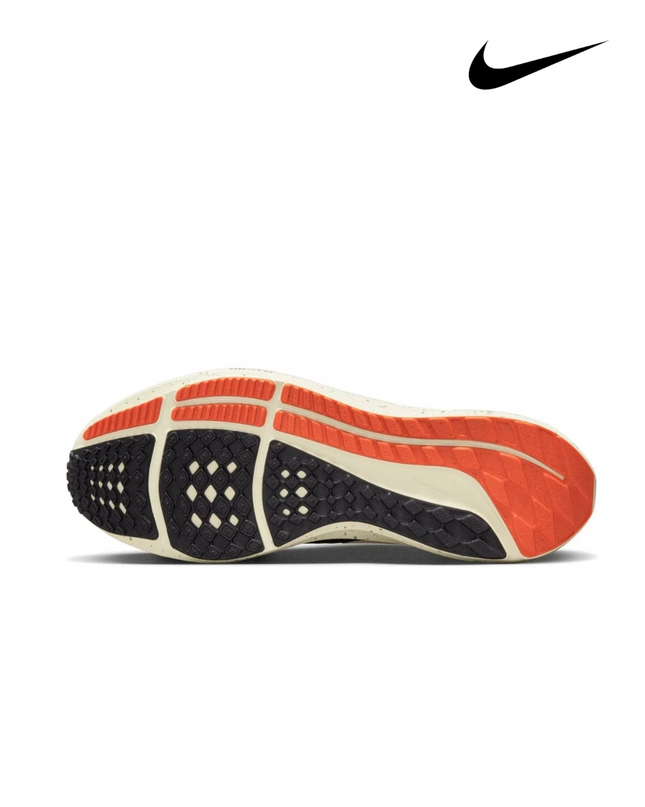 Nike Air Zoom Pegasus 39 Running Shoes | Black / White / Orange