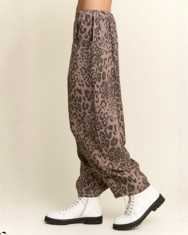 Mocha Leopard Print Wide-Leg Baggy Pants with Pockets